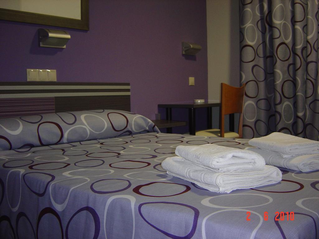 Hostal Rica Posada Гвадалахара Экстерьер фото